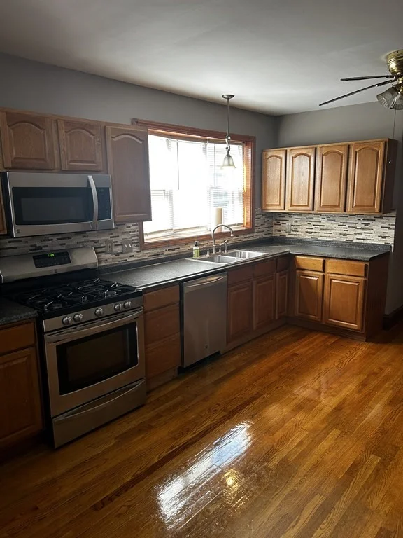 2 bed, 1 bath apartment for rent at 8 Mill St Unit B, Dorchester — photo 7 of 12