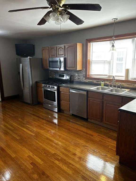 2 bed, 1 bath apartment for rent at 8 Mill St Unit B, Dorchester — photo 10 of 12