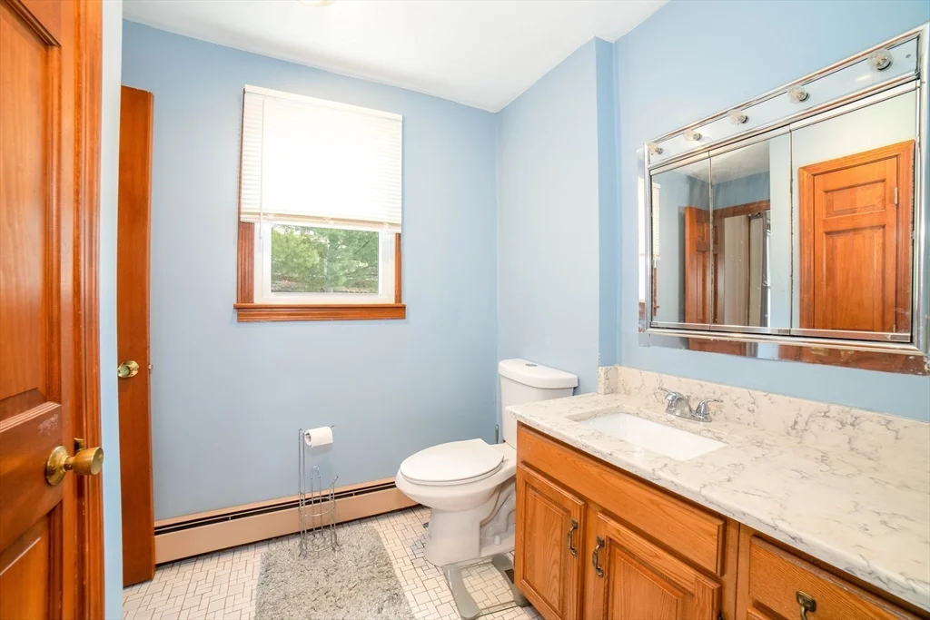 3 bed, 2 bath apartment for rent at 8 Minthorne, Worcester — photo 23 of 30