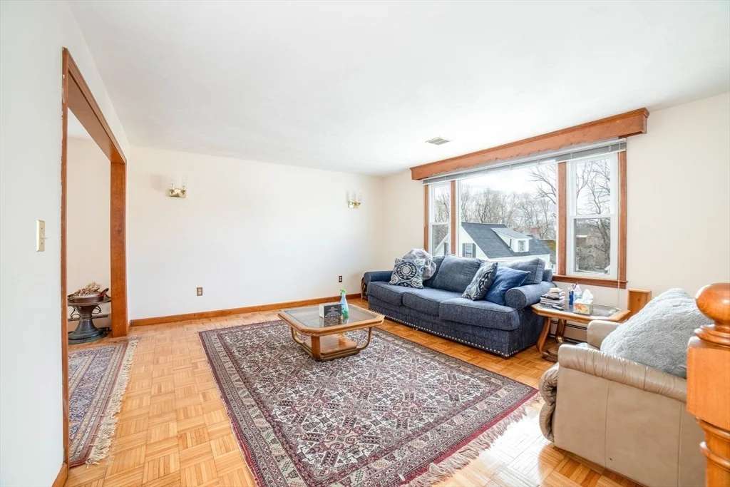 3 bed, 2 bath apartment for rent at 8 Minthorne, Worcester — photo 13 of 30