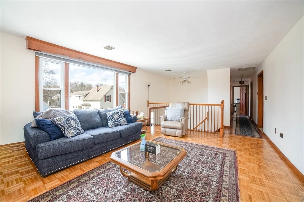 3 bed, 2 bath apartment for rent at 8 Minthorne, Worcester — photo 12 of 30