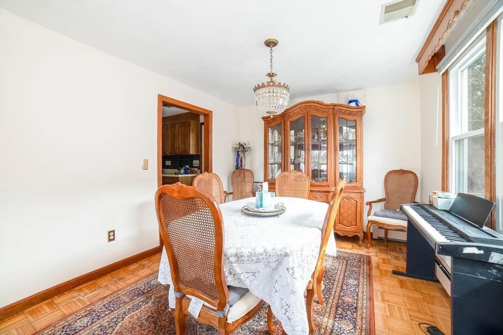 3 bed, 2 bath apartment for rent at 8 Minthorne, Worcester — photo 21 of 30