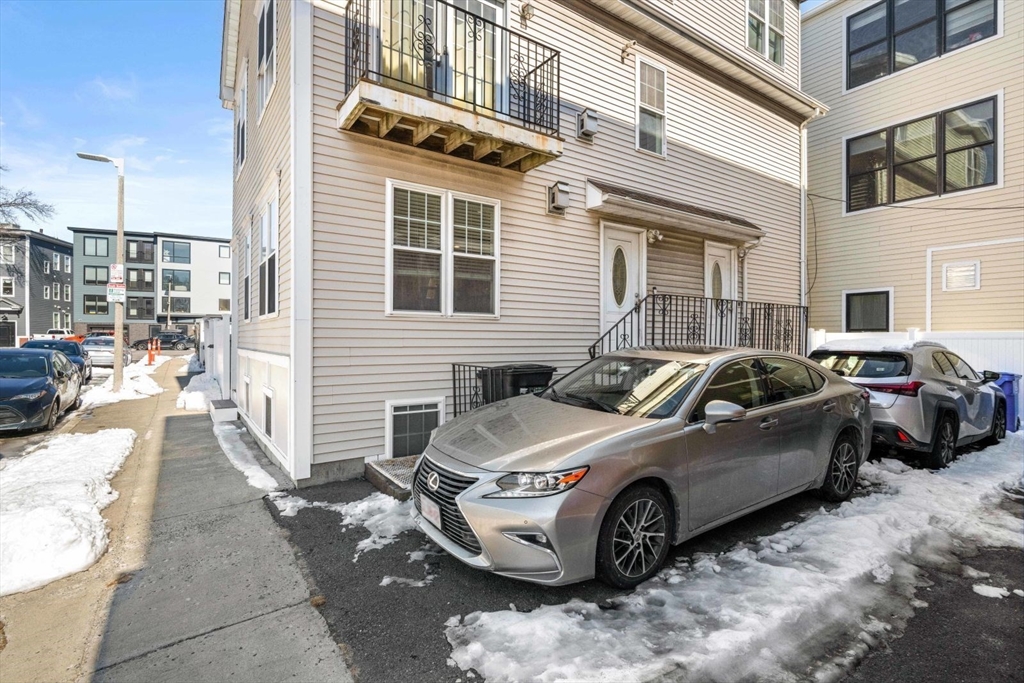2 bed, 1.5 bath apartment for rent at 8 Mohawk St Unit 1, South Boston — photo 33 of 37