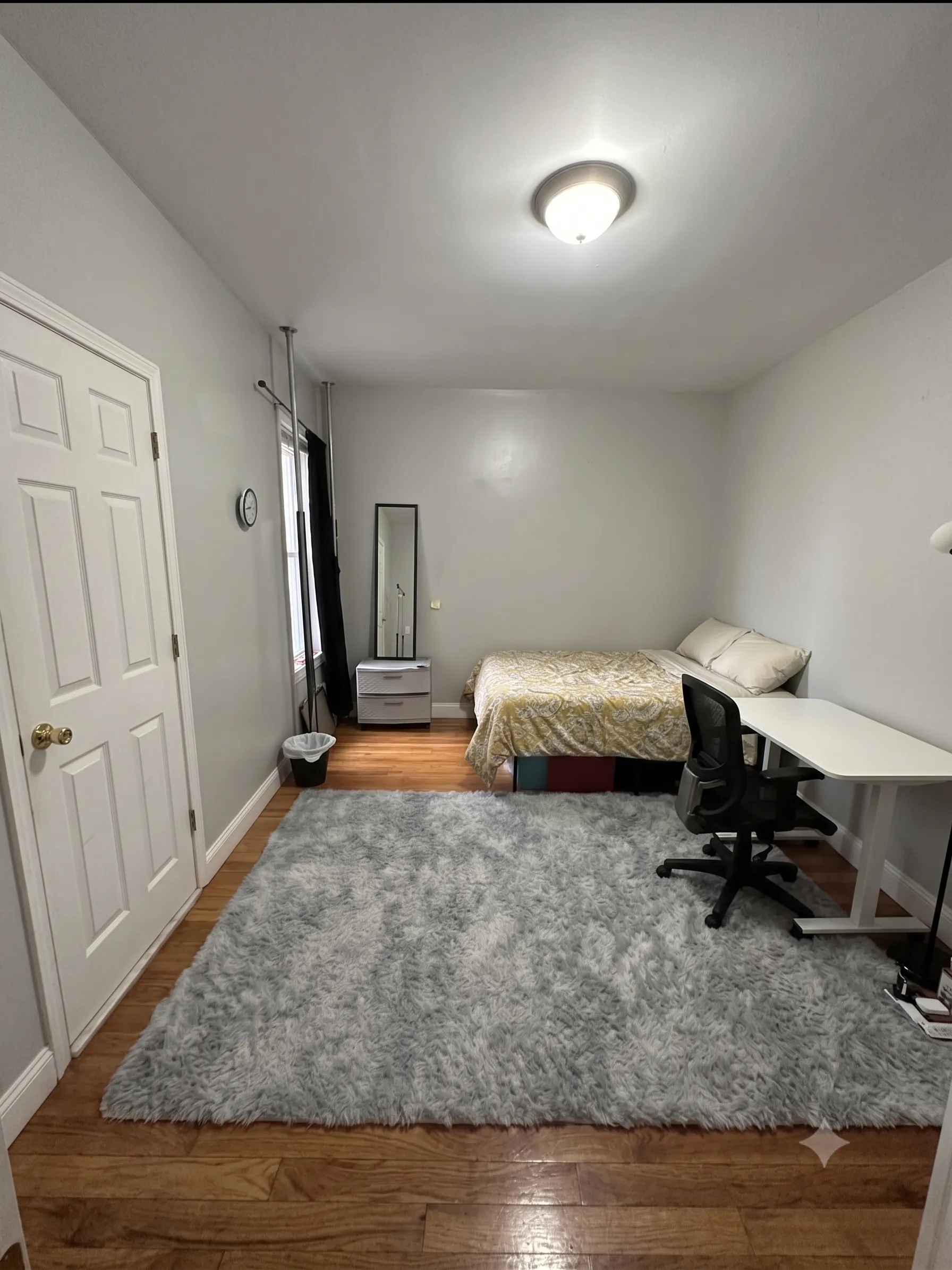 4 bed, 2 bath apartment for rent at 8 Montfern Ave Unit 0, Brighton — photo 10 of 13