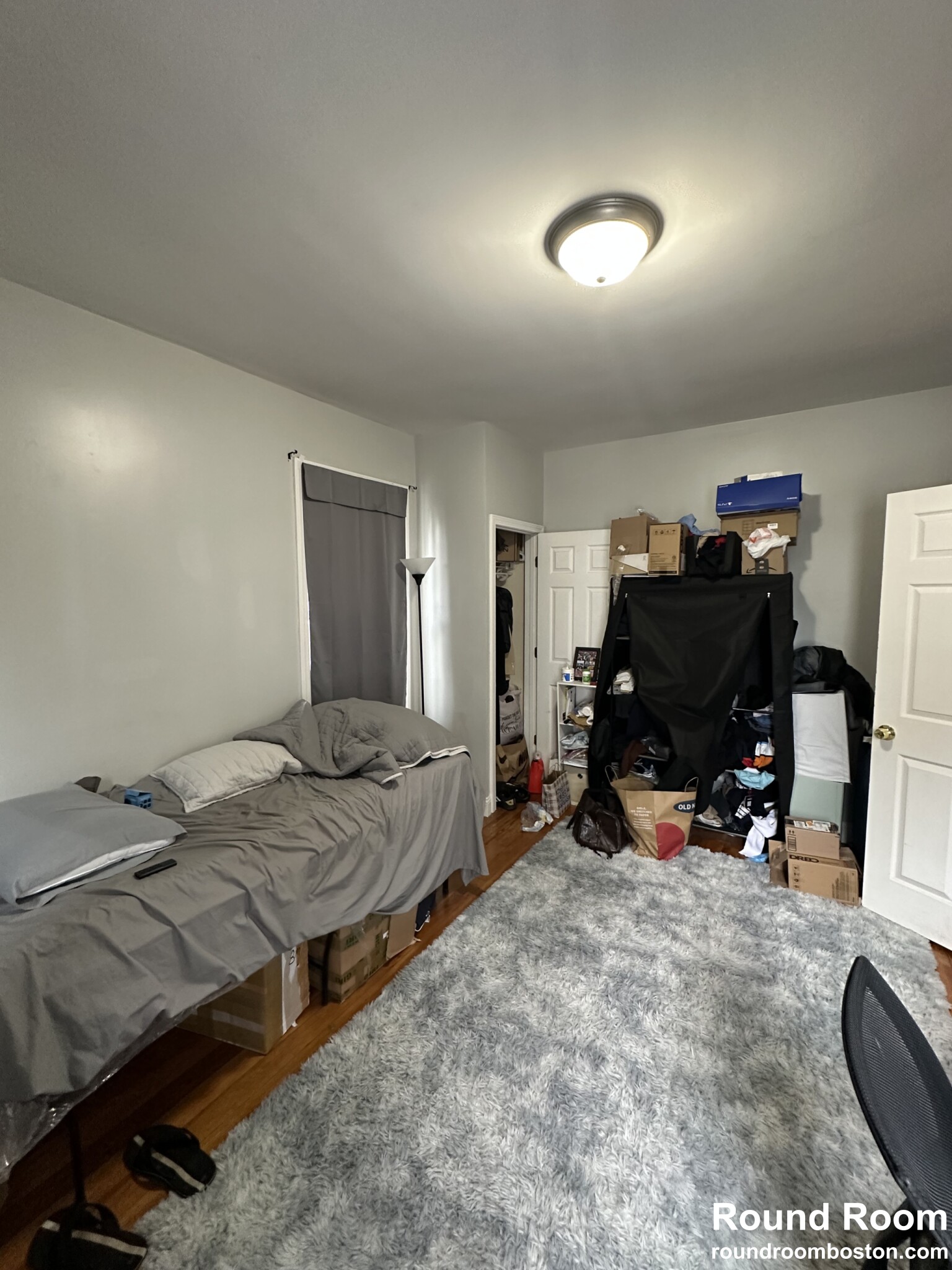 4 bed, 2 bath apartment for rent at 8 Montfern Ave Unit 1, Oak Square — photo 2 of 25