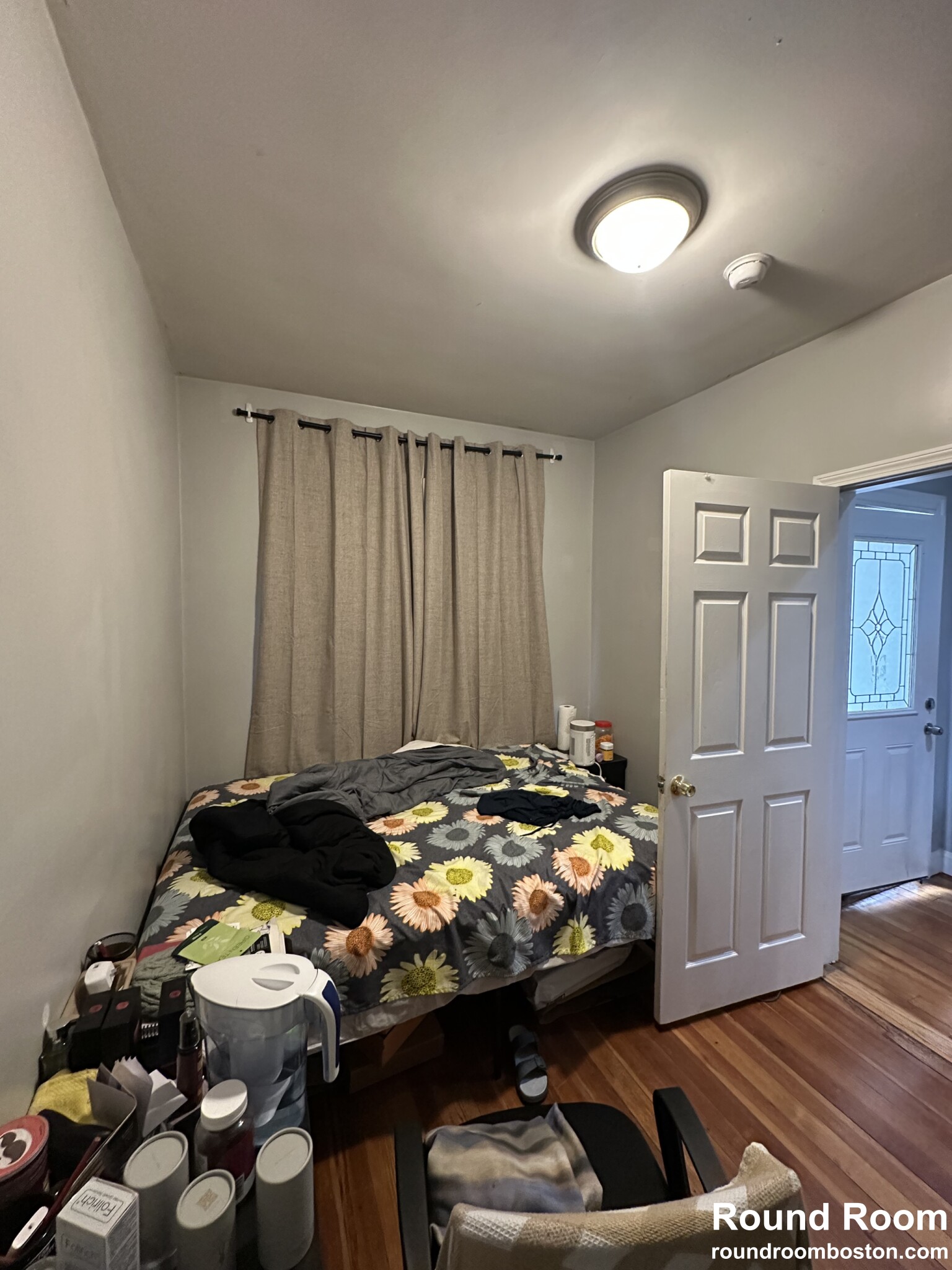 4 bed, 2 bath apartment for rent at 8 Montfern Ave Unit 1, Oak Square — photo 4 of 25