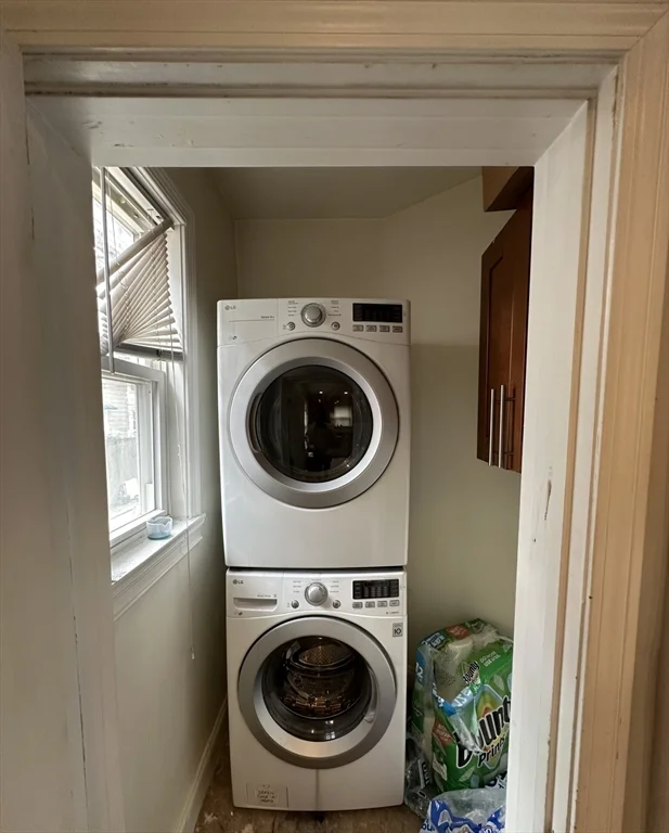 4 bed, 2 bath apartment for rent at 8 Montfern Unit n/a, Brighton — photo 9 of 12