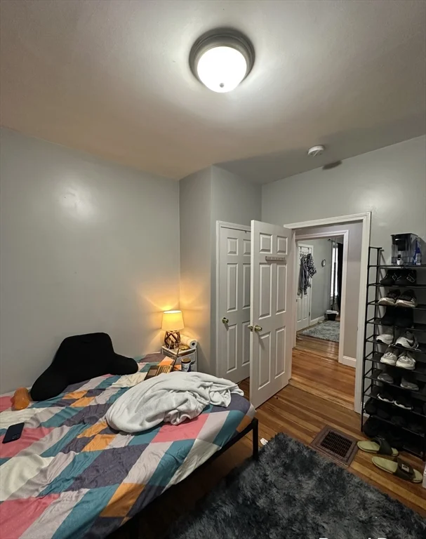 4 bed, 2 bath apartment for rent at 8 Montfern Unit n/a, Brighton — photo 2 of 12