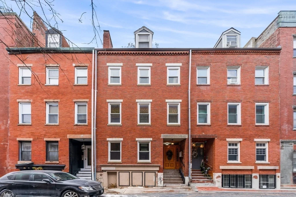 1 bed, 1 bath apartment for rent at 8 Moon St Unit 1, North End — photo 17 of 17