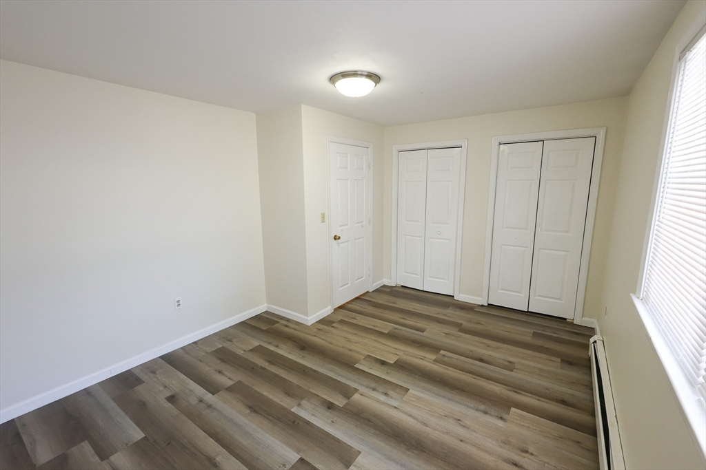 4 bed, 2 bath apartment for rent at 8 Mount Calvary Rd Unit 8, Roslindale — photo 13 of 32