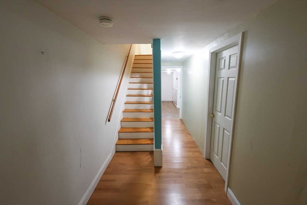 4 bed, 2 bath apartment for rent at 8 Mount Calvary Rd Unit 8, Roslindale — photo 23 of 32