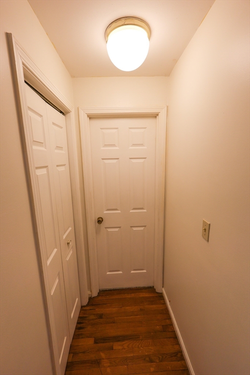 4 bed, 2 bath apartment for rent at 8 Mount Calvary Rd Unit 8, Roslindale — photo 6 of 32