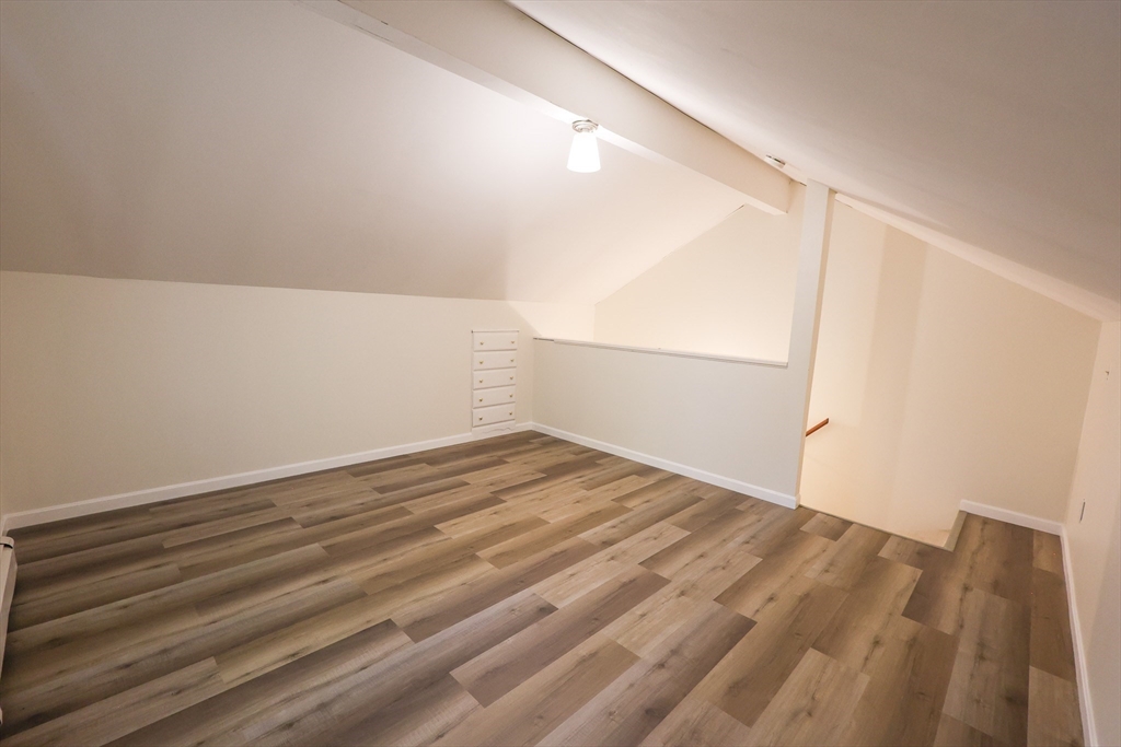 4 bed, 2 bath apartment for rent at 8 Mount Calvary Rd Unit 8, Roslindale — photo 21 of 32