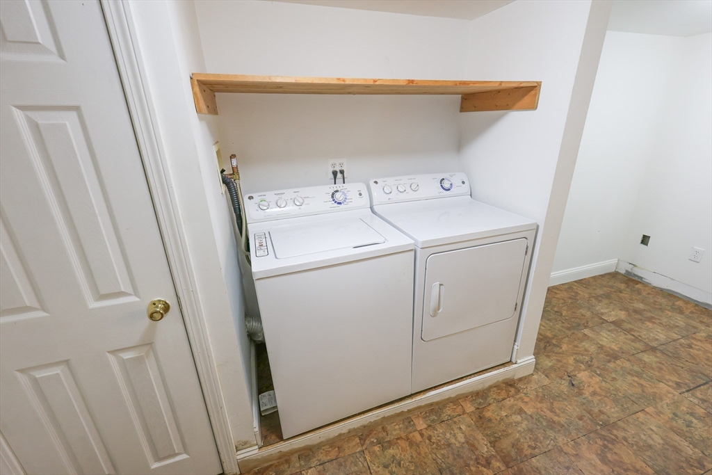 4 bed, 2 bath apartment for rent at 8 Mount Calvary Rd Unit 8, Roslindale — photo 30 of 32