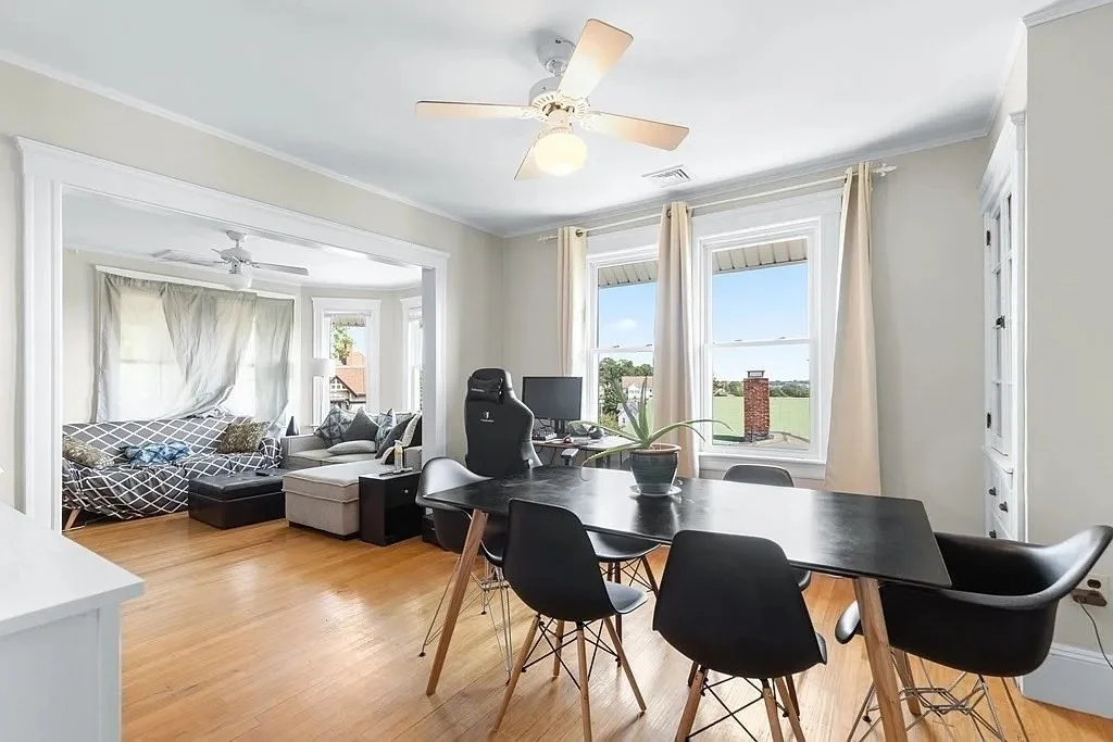 3 bed, 2 bath apartment for rent at 8 Murray Hill Rd Unit 2, West End — photo 10 of 20