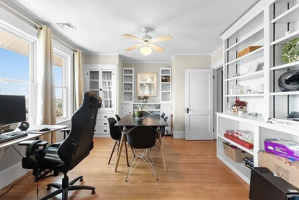 3 bed, 2 bath apartment for rent at 8 Murray Hill Rd Unit 2, West End — photo 11 of 20
