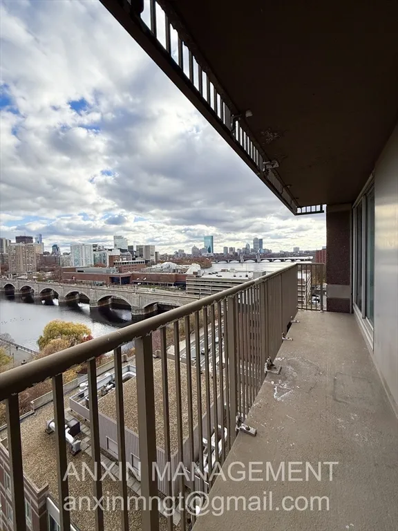 2 bed, 2 bath apartment for rent at 8 Museum Way Unit 1305, East Cambridge — photo 11 of 12
