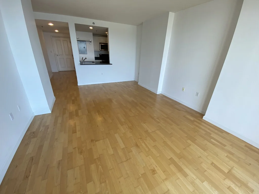 1 bed, 1 bath apartment for rent at 8 Museum Way Unit 1708, East Cambridge — photo 6 of 37