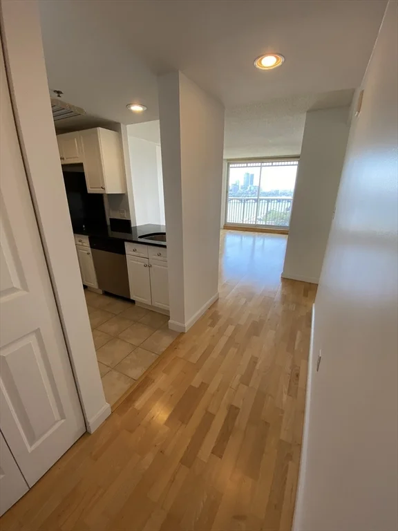 1 bed, 1 bath apartment for rent at 8 Museum Way Unit 1708, East Cambridge — photo 21 of 37