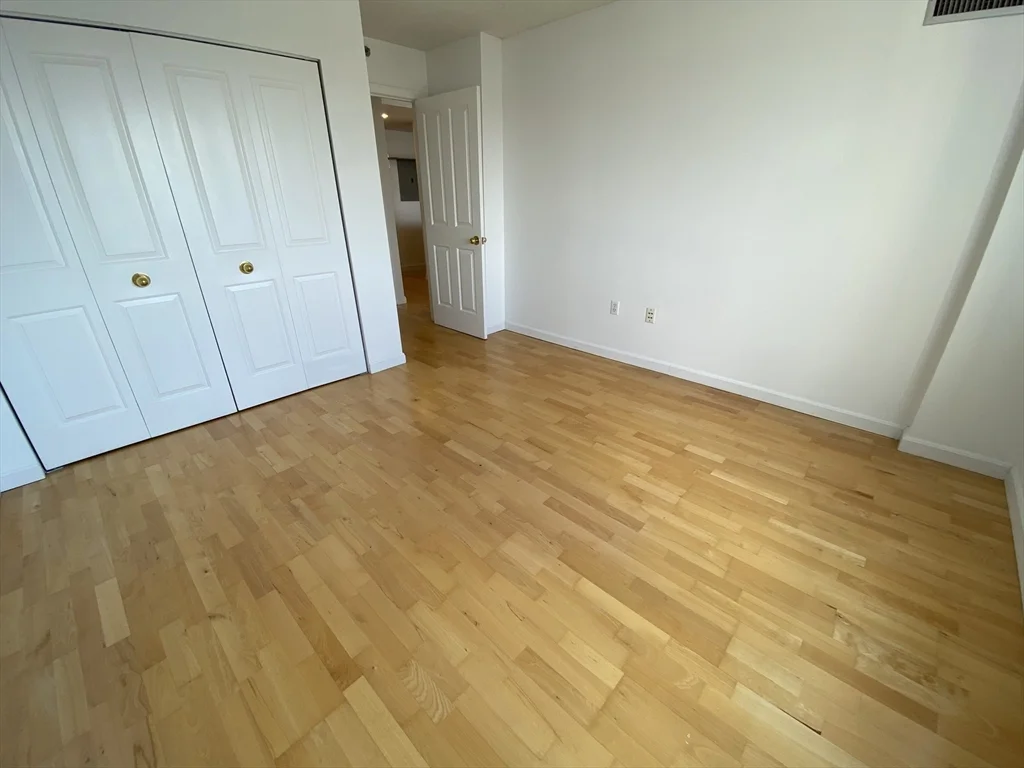 1 bed, 1 bath apartment for rent at 8 Museum Way Unit 1708, East Cambridge — photo 14 of 37
