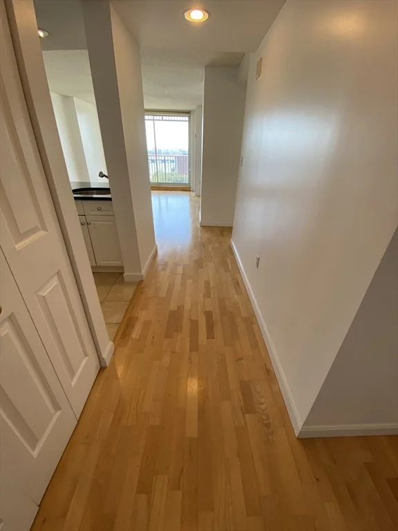 1 bed, 1 bath apartment for rent at 8 Museum Way Unit 1708, East Cambridge — photo 22 of 37