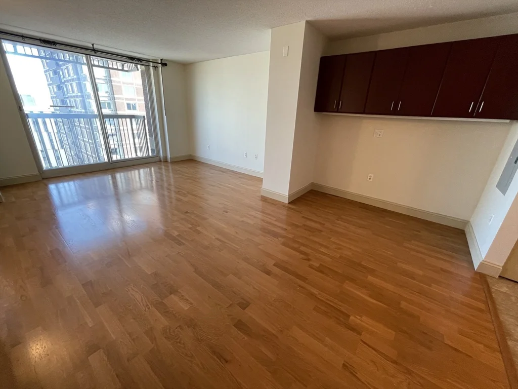 1 bed, 1 bath apartment for rent at 8 Museum Way Unit 1803, East Cambridge — photo 6 of 31
