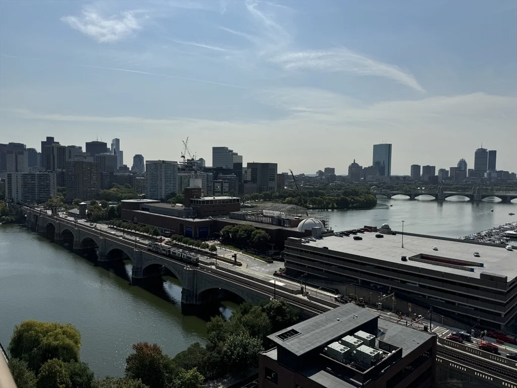 1 bed, 1 bath apartment for rent at 8 Museum Way Unit 1808, East Cambridge — photo 1 of 41