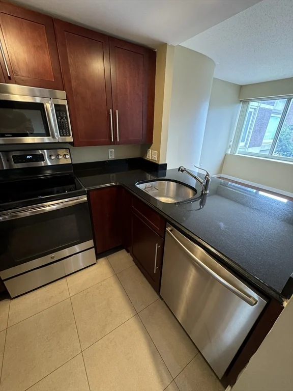 2 bed, 2 bath apartment for rent at 8 Museum Way Unit 206, East Cambridge — photo 9 of 38