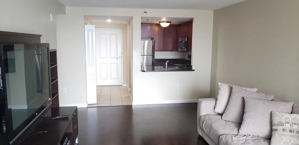 1 bed, 1 bath apartment for rent at 8 Museum Way Unit 2103, East Cambridge — photo 8 of 34