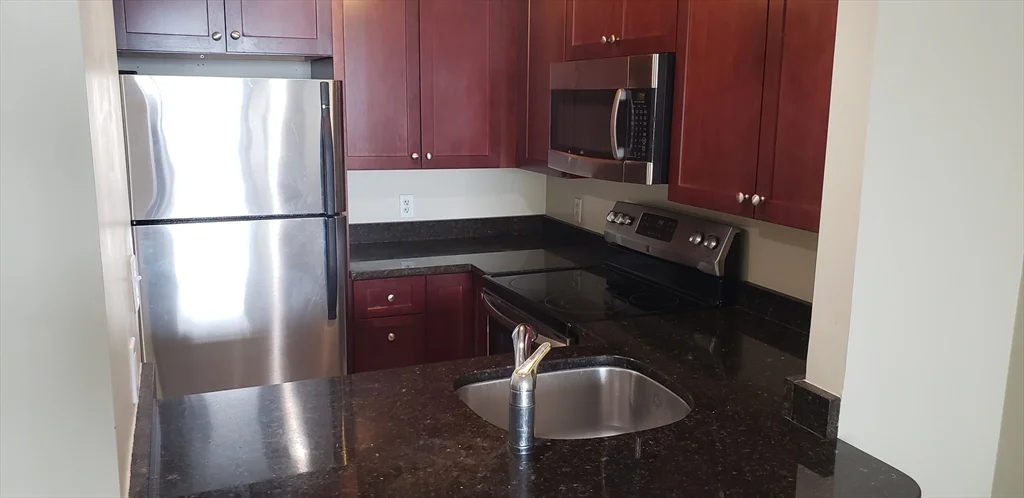 1 bed, 1 bath apartment for rent at 8 Museum Way Unit 2103, East Cambridge — photo 7 of 34