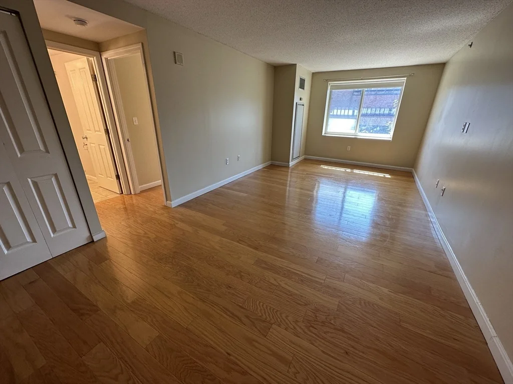 1 bed, 1 bath apartment for rent at 8 Museum Way Unit 215, East Cambridge — photo 2 of 30