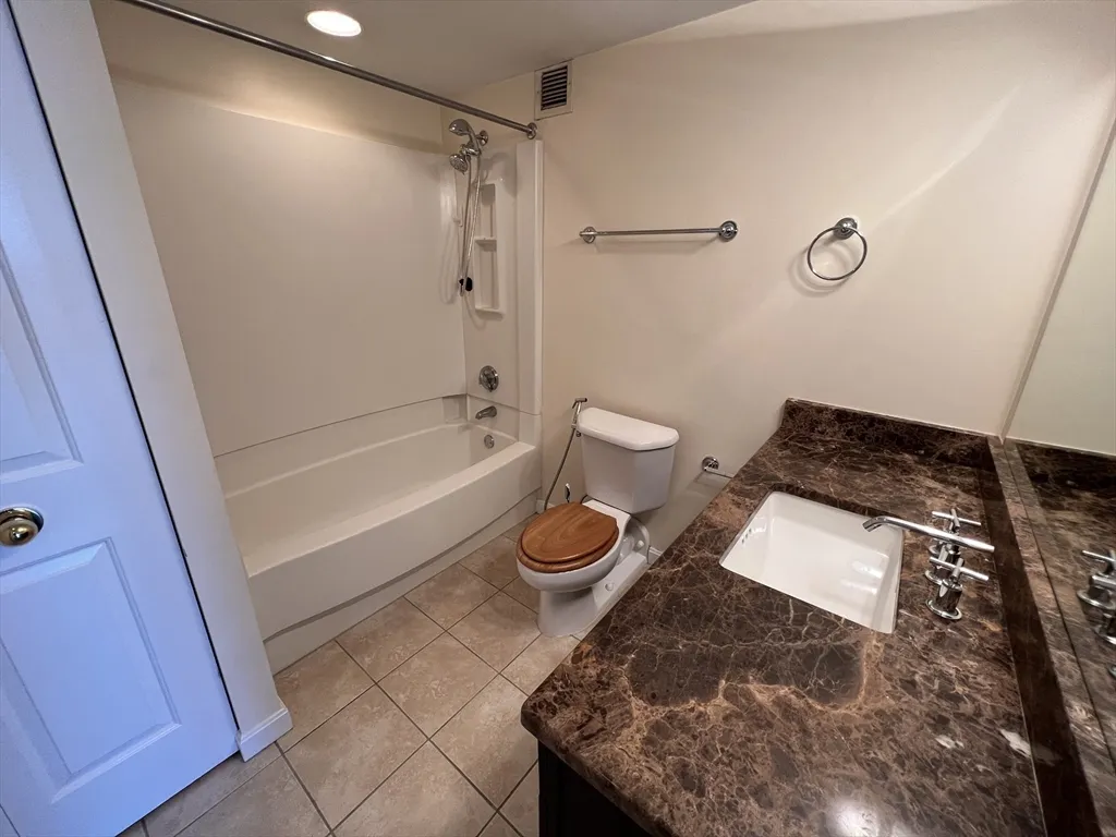 2 bed, 2 bath apartment for rent at 8 Museum Way Unit 2201, East Cambridge — photo 13 of 42