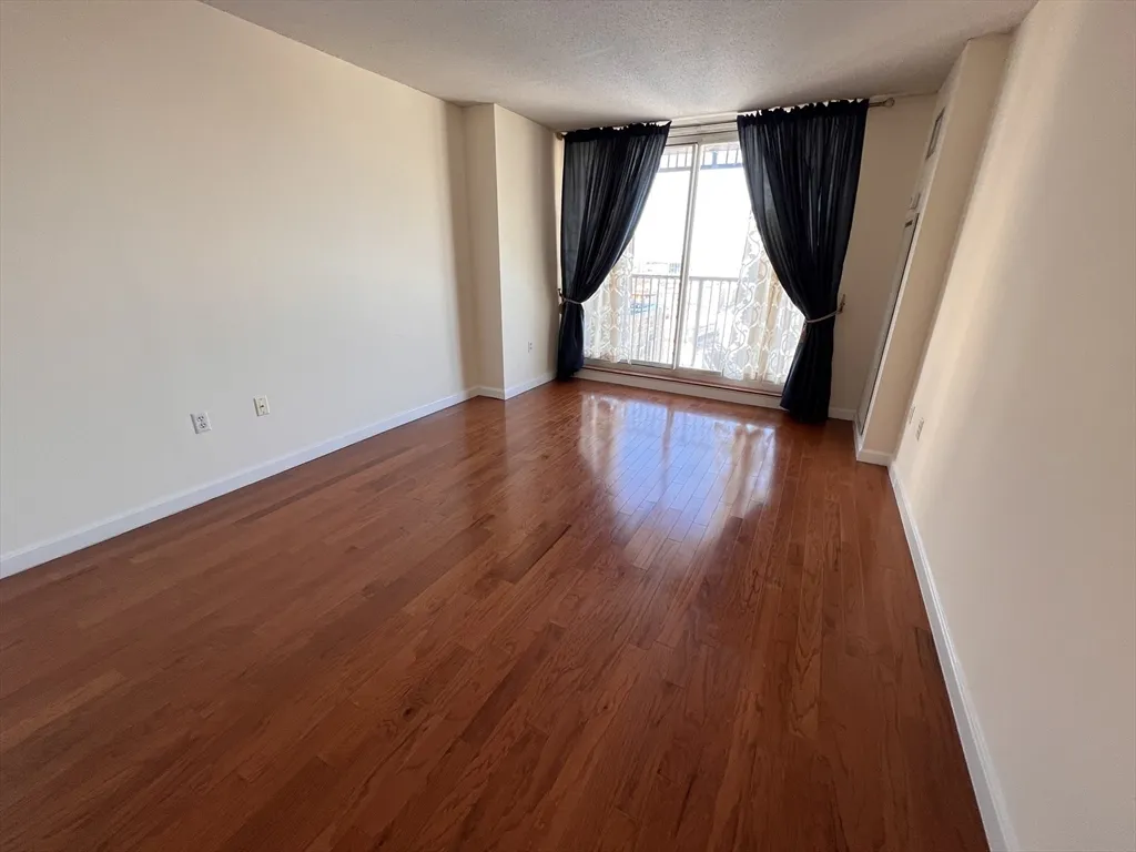 2 bed, 2 bath apartment for rent at 8 Museum Way Unit 2201, East Cambridge — photo 6 of 42