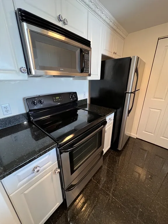 2 bed, 2 bath apartment for rent at 8 Museum Way Unit 2201, East Cambridge — photo 9 of 42