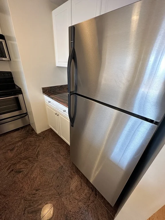 1 bed, 1 bath apartment for rent at 8 Museum Way Unit 2405, East Cambridge — photo 11 of 36