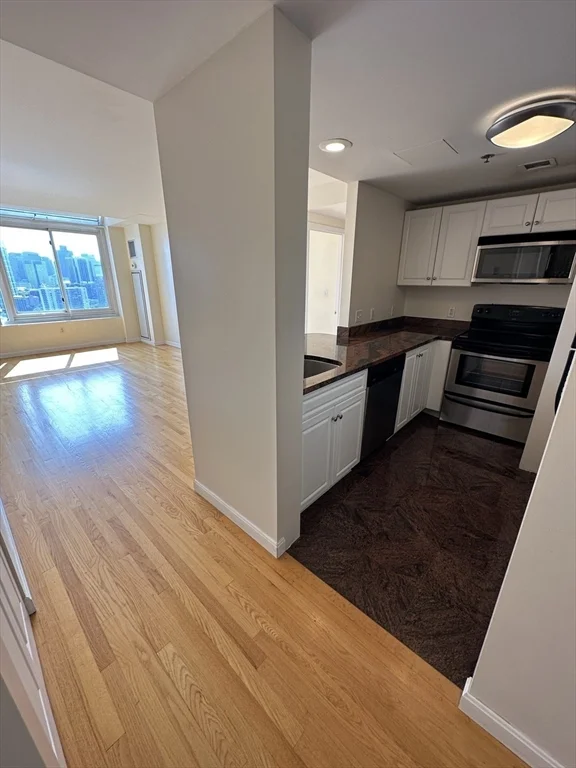 1 bed, 1 bath apartment for rent at 8 Museum Way Unit 2405, East Cambridge — photo 22 of 36