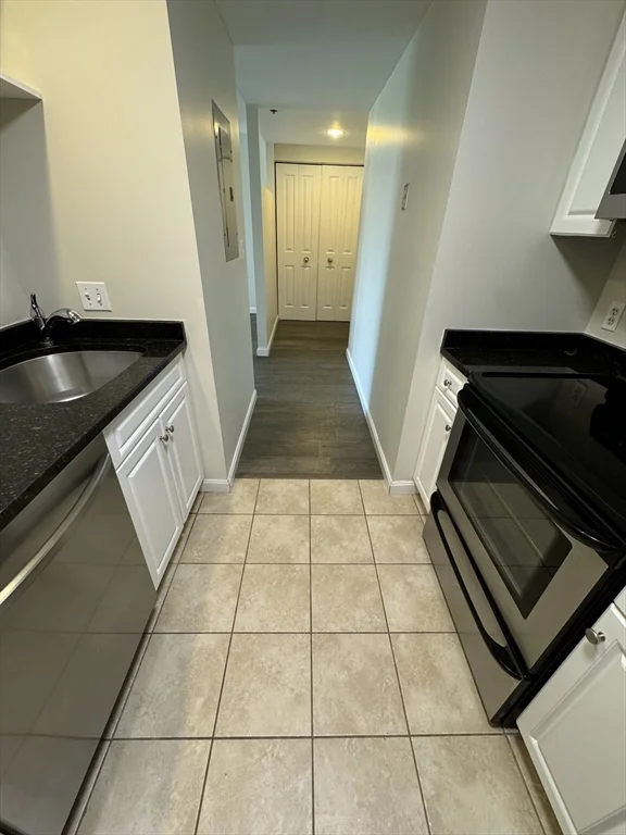 1 bed, 1 bath apartment for rent at 8 Museum Way Unit 412, East Cambridge — photo 11 of 33