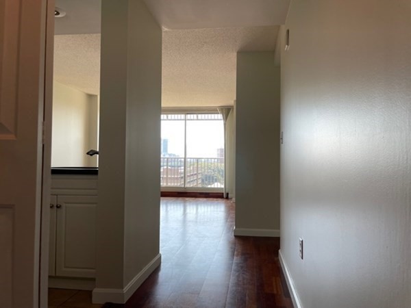 1 bed, 1 bath apartment for rent at 8 Museum Way Unit 508, East Cambridge — photo 11 of 25