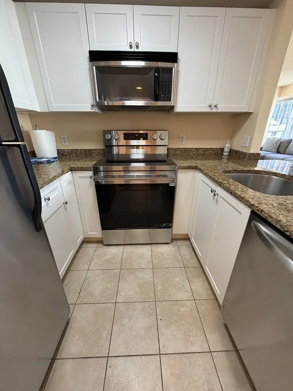 2 bed, 2 bath apartment for rent at 8 Museum Way Unit 802, East Cambridge — photo 10 of 39