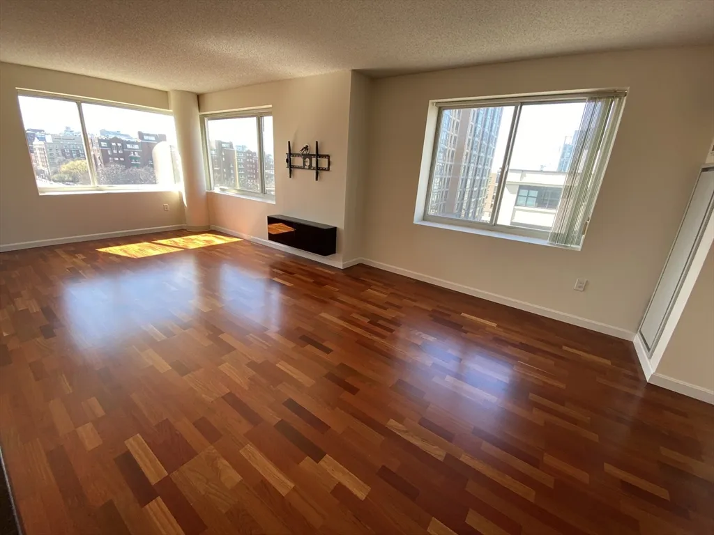 2 bed, 2 bath apartment for rent at 8 Museum Way Unit 809, East Cambridge — photo 1 of 37