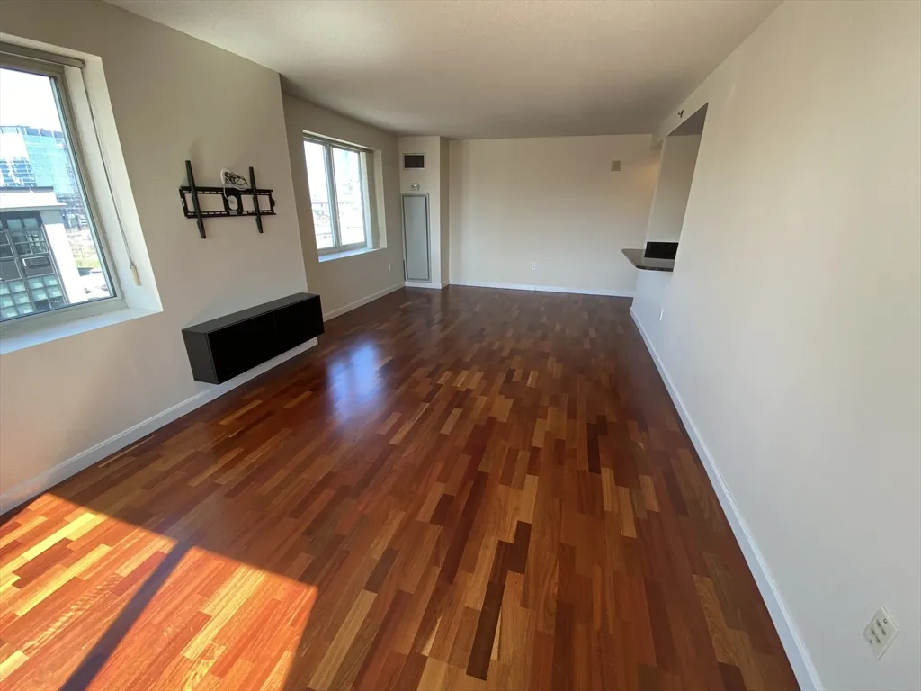 2 bed, 2 bath apartment for rent at 8 Museum Way Unit 809, East Cambridge — photo 5 of 37