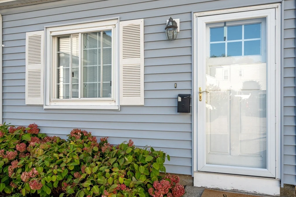 2 bed, 1.5 bath apartment for rent at 8 Nerious Ave Unit 8, Revere — photo 13 of 13