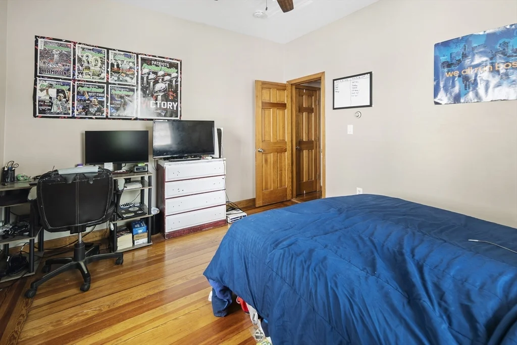 3 bed, 1 bath apartment for rent at 8 Newcastle Unit Unit 8, Brighton — photo 17 of 20