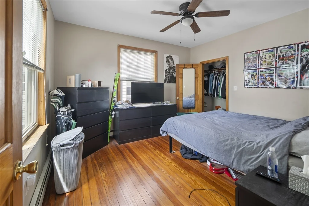 3 bed, 1 bath apartment for rent at 8 Newcastle Unit Unit 8, Brighton — photo 18 of 20