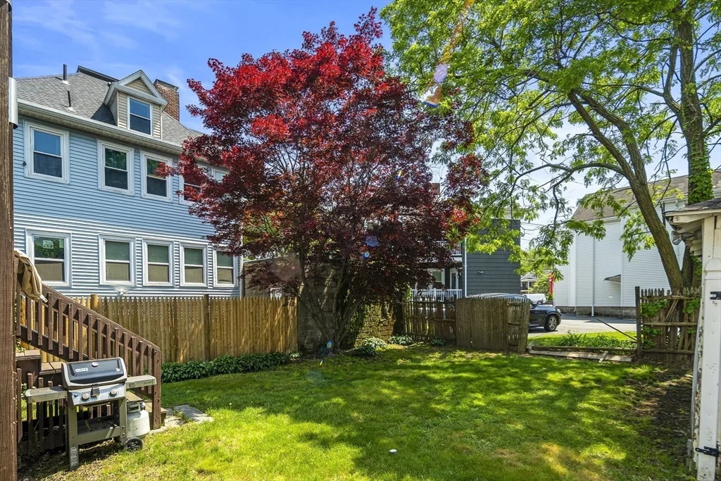 3 bed, 1 bath apartment for rent at 8 Newcastle Unit Unit 8, Brighton — photo 6 of 20