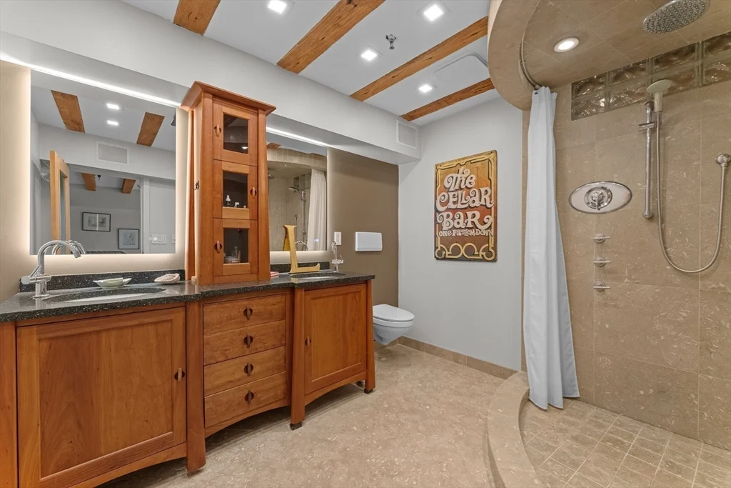 2 bed, 2 bath apartment for rent at 8 Newcomb Unit 4, South End — photo 13 of 16