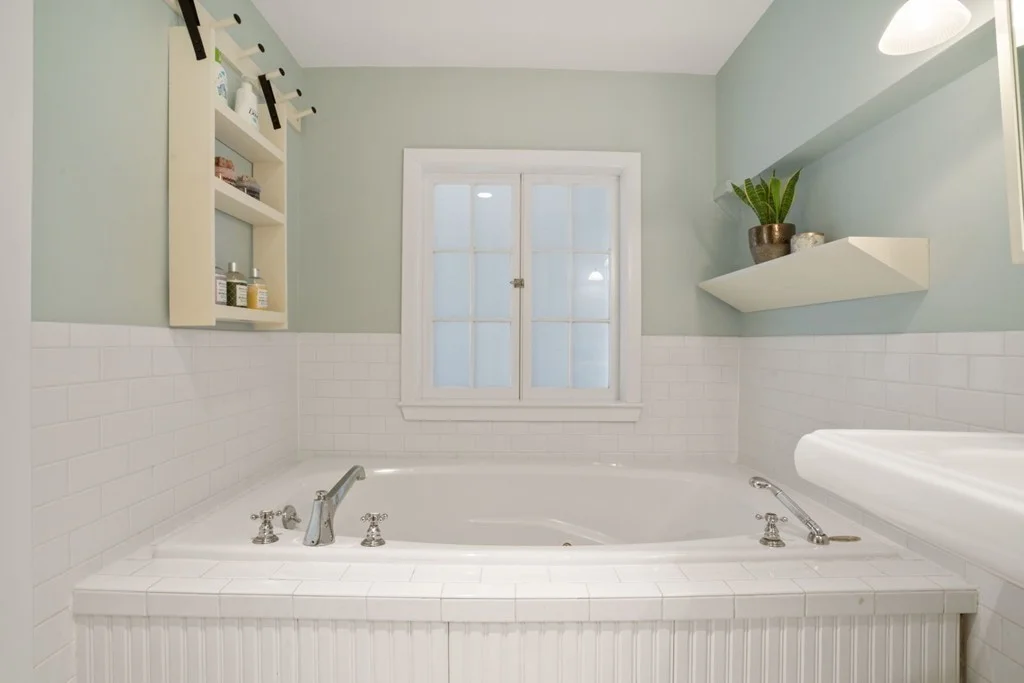 2 bed, 2 bath apartment for rent at 8 Newcomb Unit 5, South End — photo 17 of 30