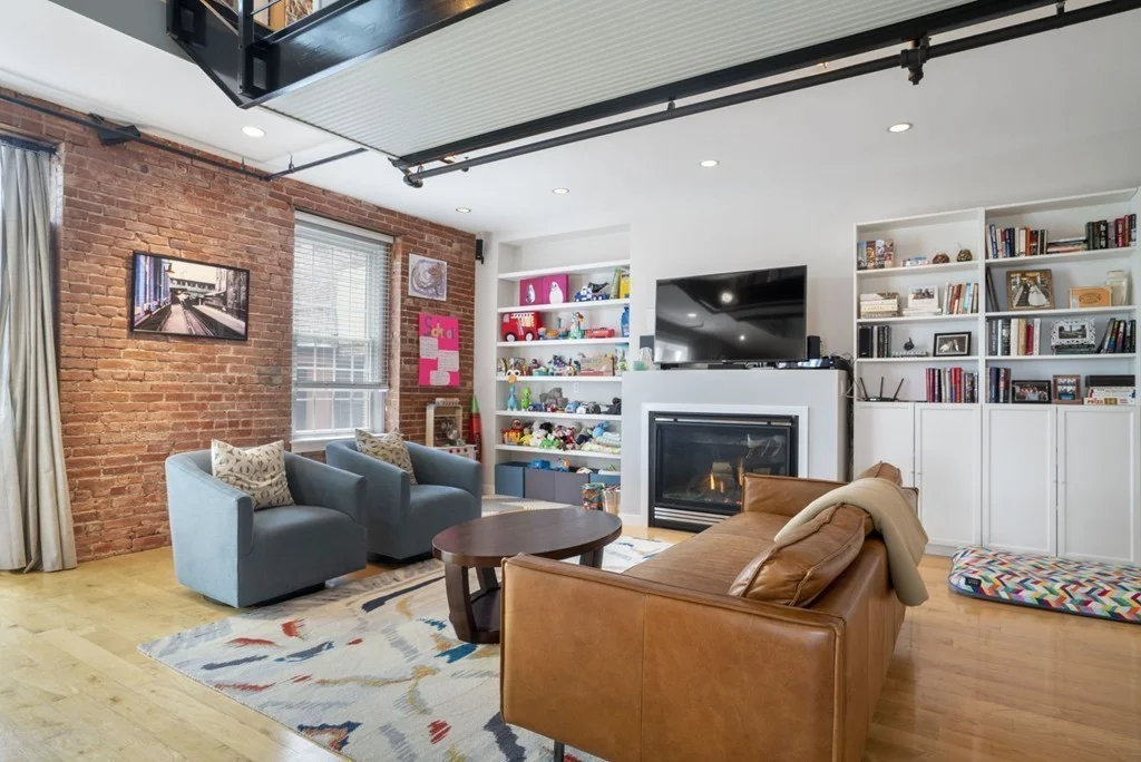2 bed, 2 bath apartment for rent at 8 Newcomb Unit 5, South End — photo 10 of 30
