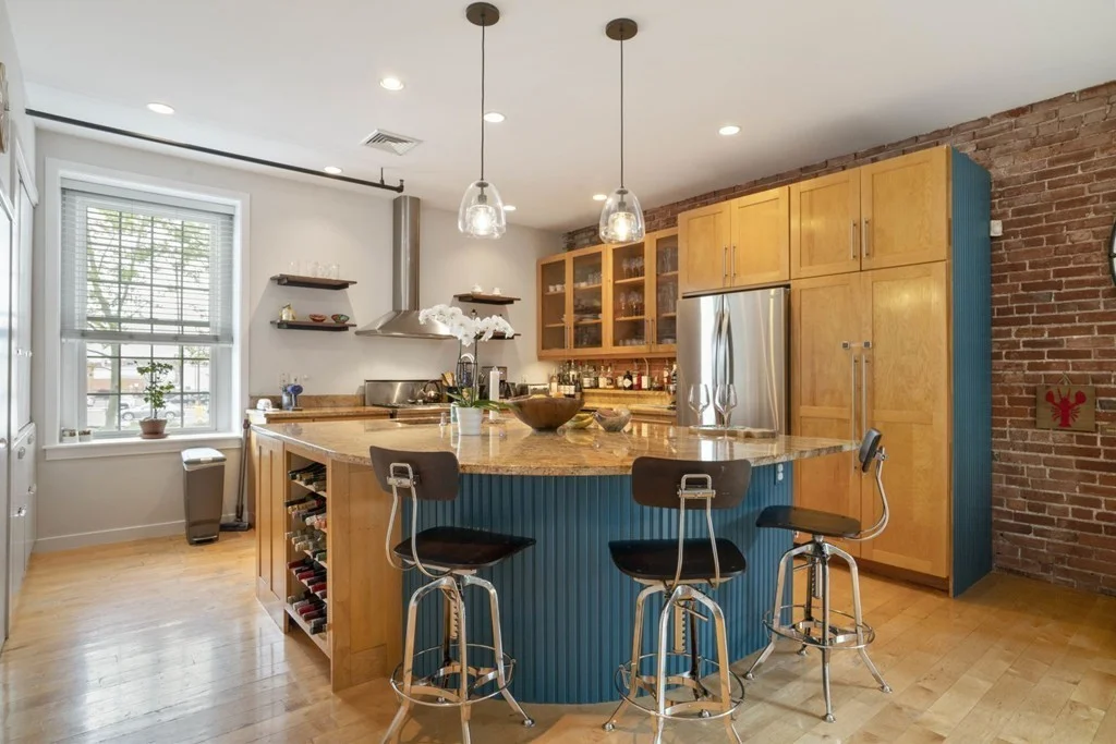 2 bed, 2 bath apartment for rent at 8 Newcomb Unit 5, South End — photo 6 of 30