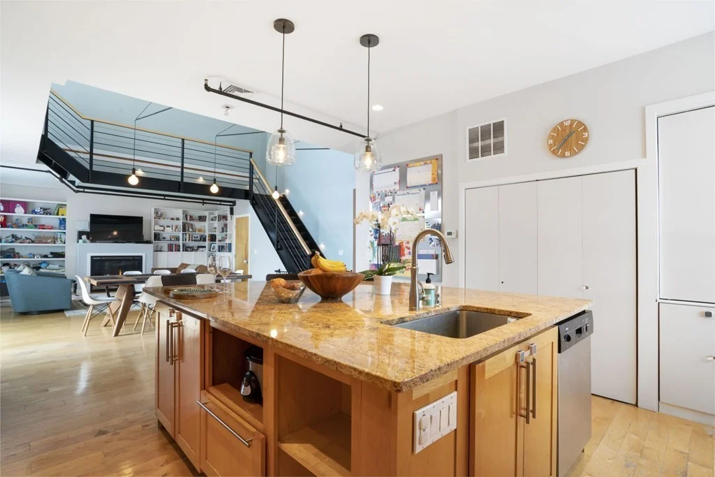 2 bed, 2 bath apartment for rent at 8 Newcomb Unit 5, South End — photo 8 of 30